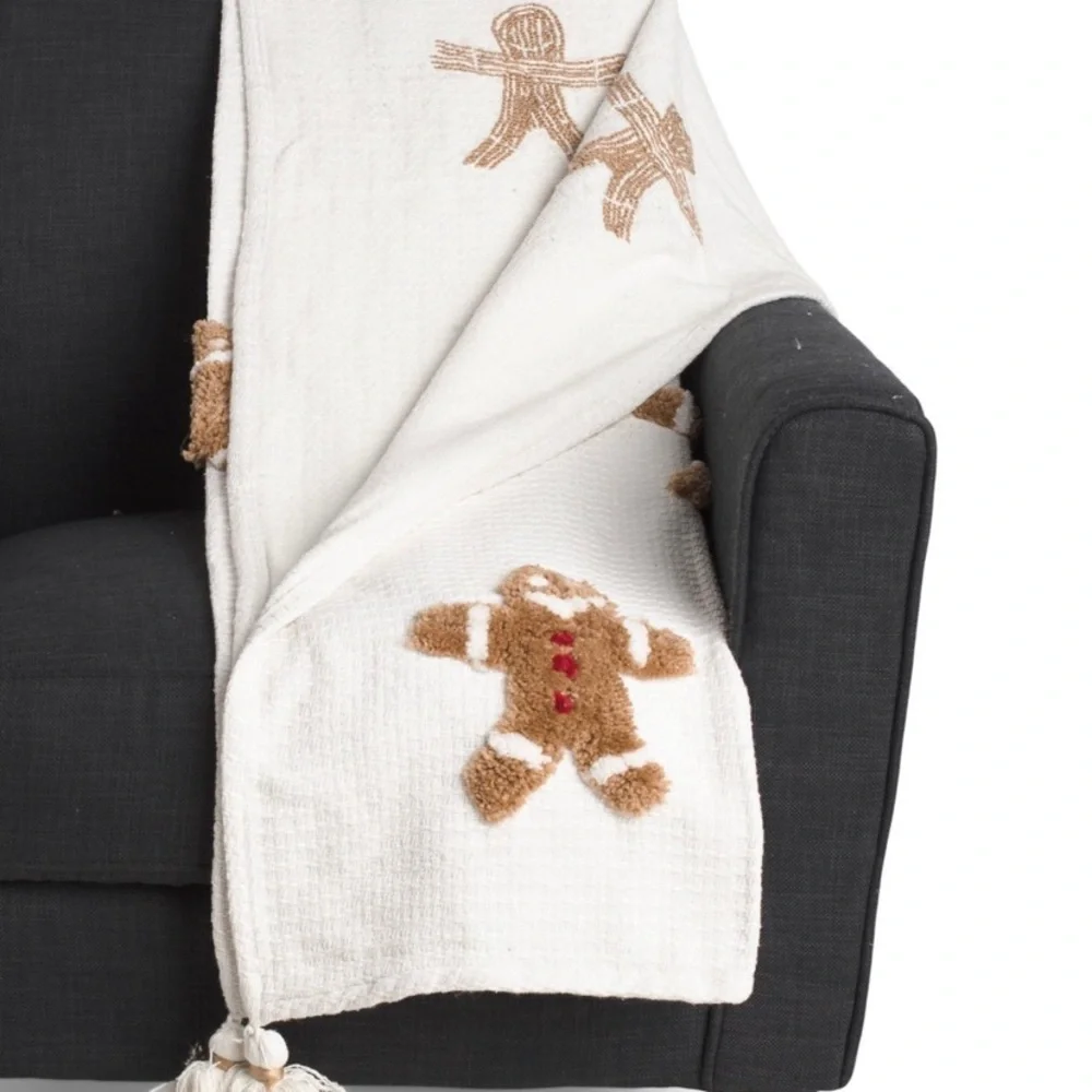 RACHEL ZOE HANDCRAFTED IN INDIA Tufted Gingerbread CHRISTMAS Throw